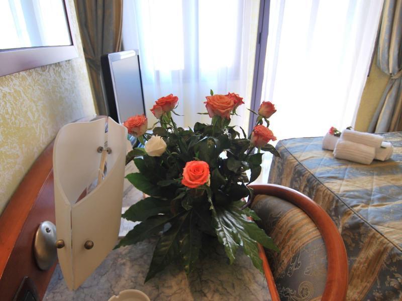 Hotel San Giuseppe - Cityhotel 카탄차로 외부 사진