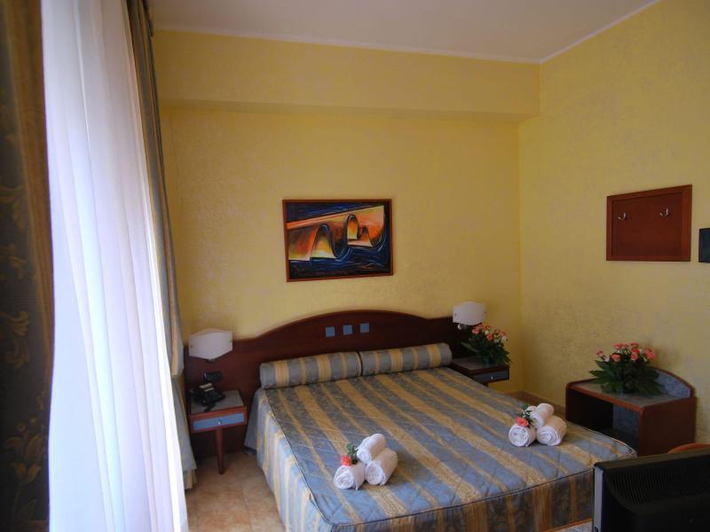 Hotel San Giuseppe - Cityhotel 카탄차로 외부 사진