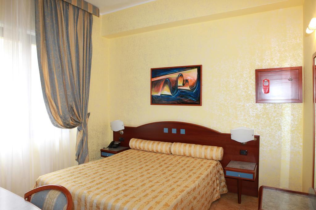 Hotel San Giuseppe - Cityhotel 카탄차로 외부 사진