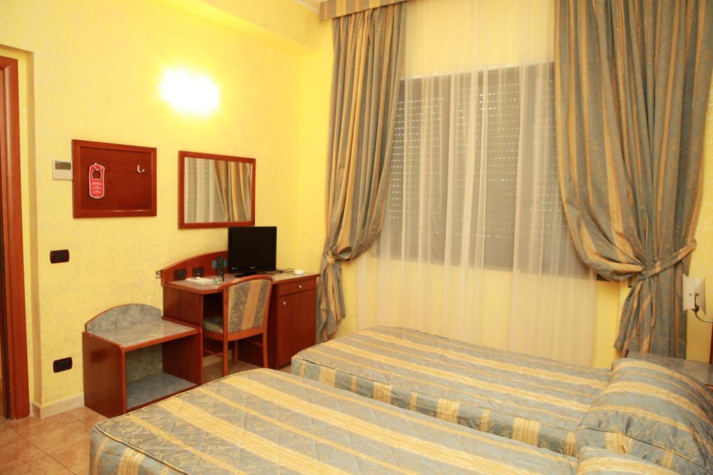 Hotel San Giuseppe - Cityhotel 카탄차로 외부 사진
