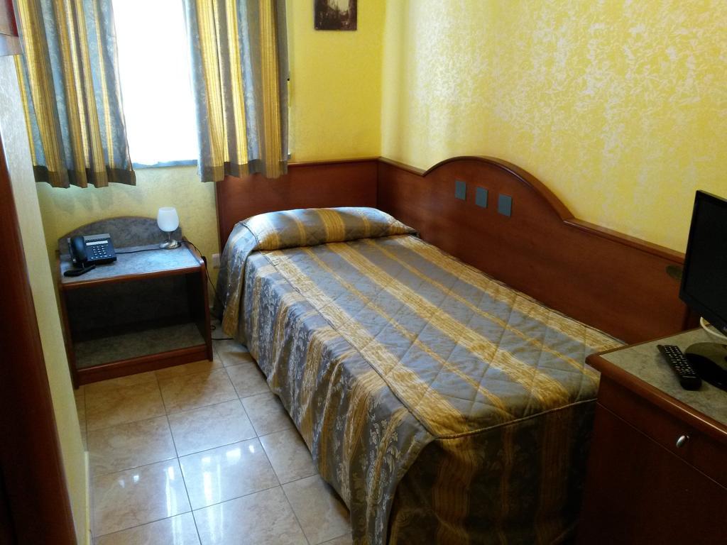 Hotel San Giuseppe - Cityhotel 카탄차로 외부 사진