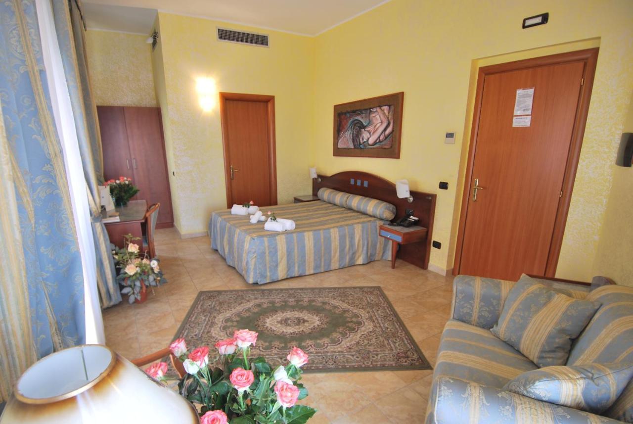 Hotel San Giuseppe - Cityhotel 카탄차로 외부 사진